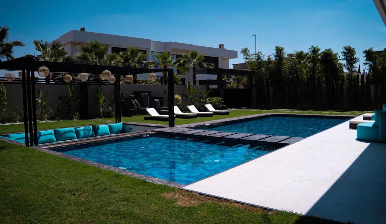 Splendide Villa 6 chambres titré avec VNA