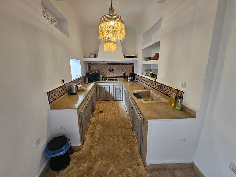 Riad rénové – 161 m² au sol – 5 chambres – Kasbah