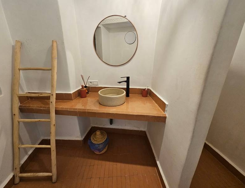 Riad rénové – 161 m² au sol – 5 chambres – Kasbah