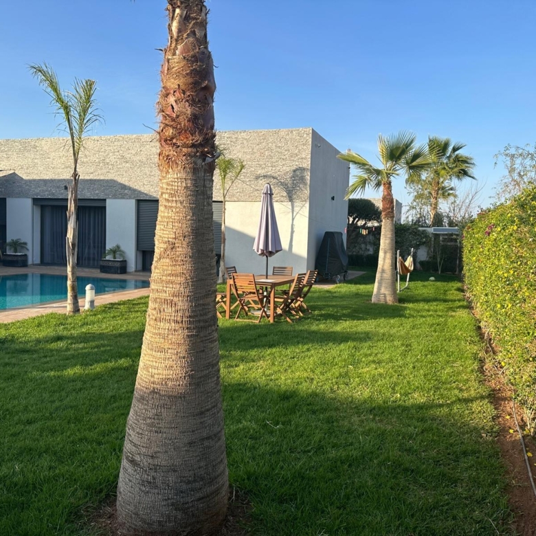 Villa 300m2- 15km Rte Ouarzazate