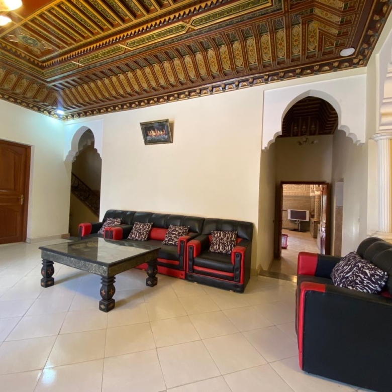 Villa Titré 550m2 à Targa