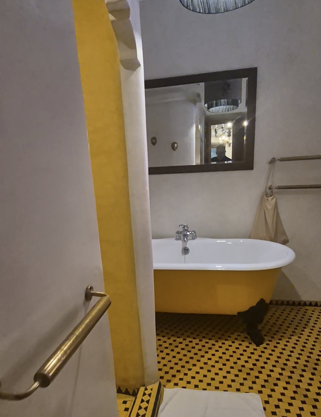 Très beau Riad avec autorisation – Riad Laarouss