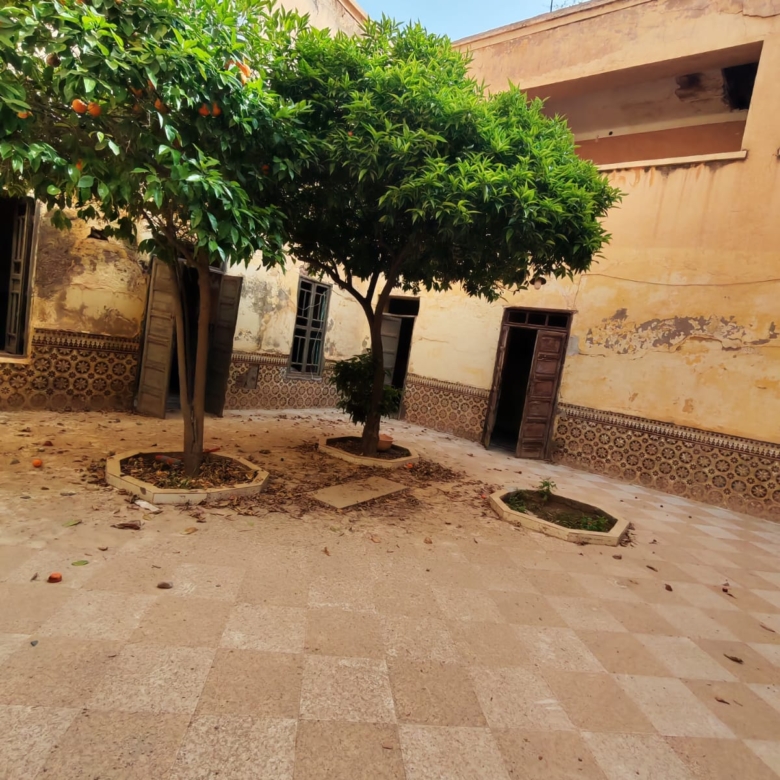 Riad 162m² Titré à démolir – Quartier Zaouia