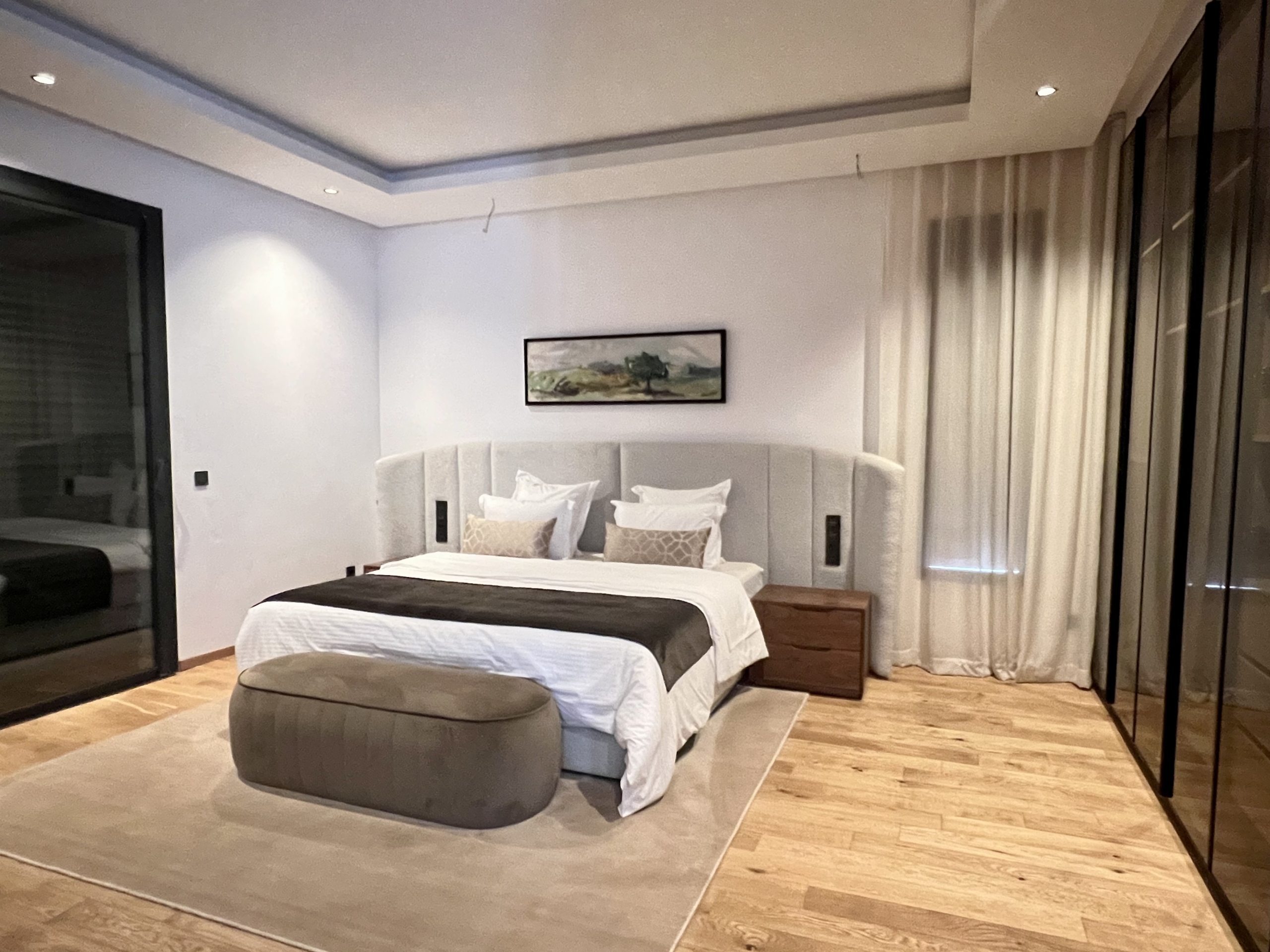 Villa 320m² 4 suites avec ascenseur Route d&rsquo;Amizmiz