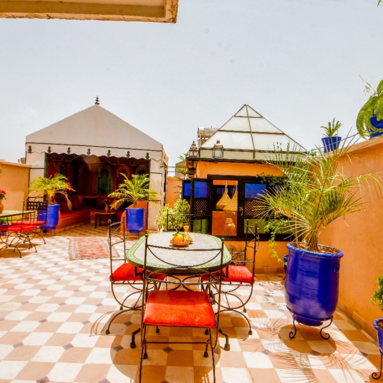 v-Riad 108m2 autorisé maison d&rsquo;hôtes – bab Allens