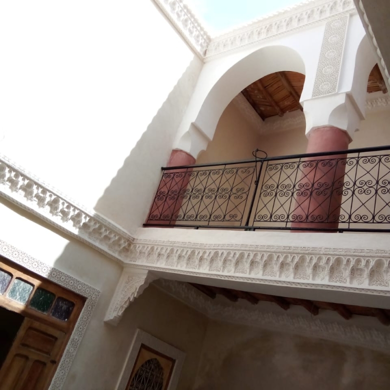 Riad 110m2 Titré avec Douiria- Zaouia
