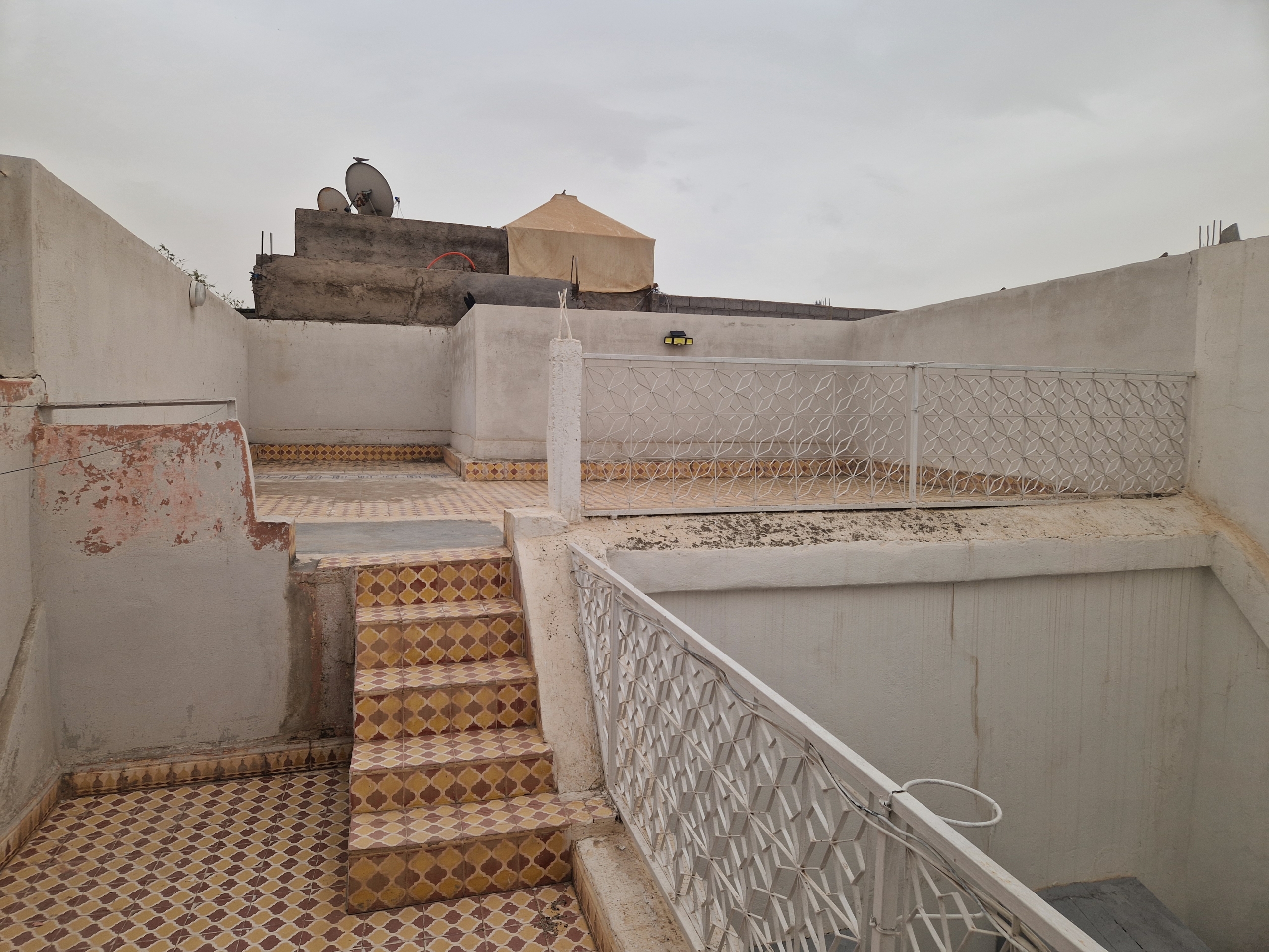 Riad Melkia 123m2 à Rénover légèrement – Hart Assoura
