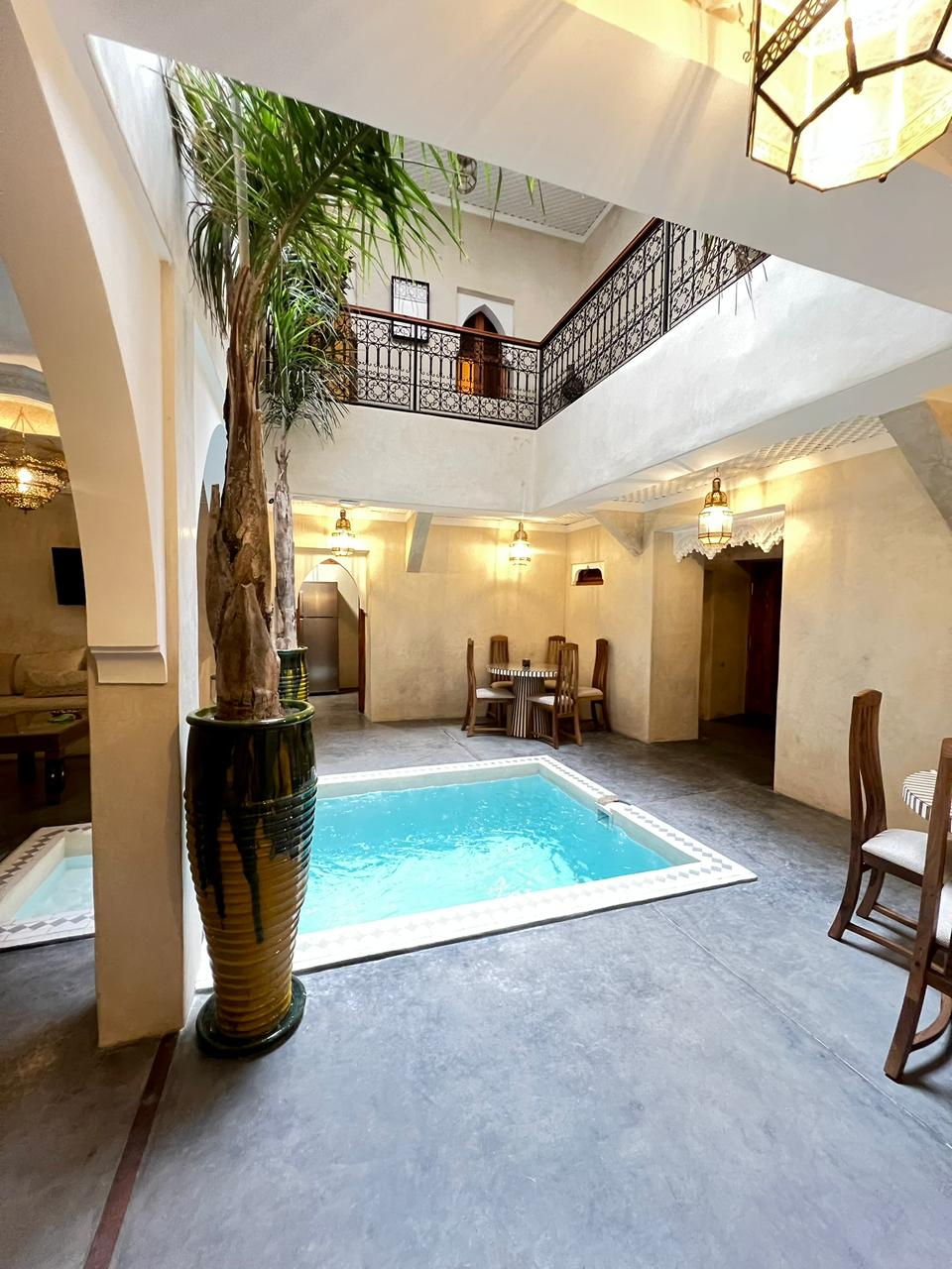 7333c6c0-6372-429a-8fdd-c97cb6485f6a-WhatsApp_Image_2026_03_24_at_18.13.23 Très beau Riad 5 suites