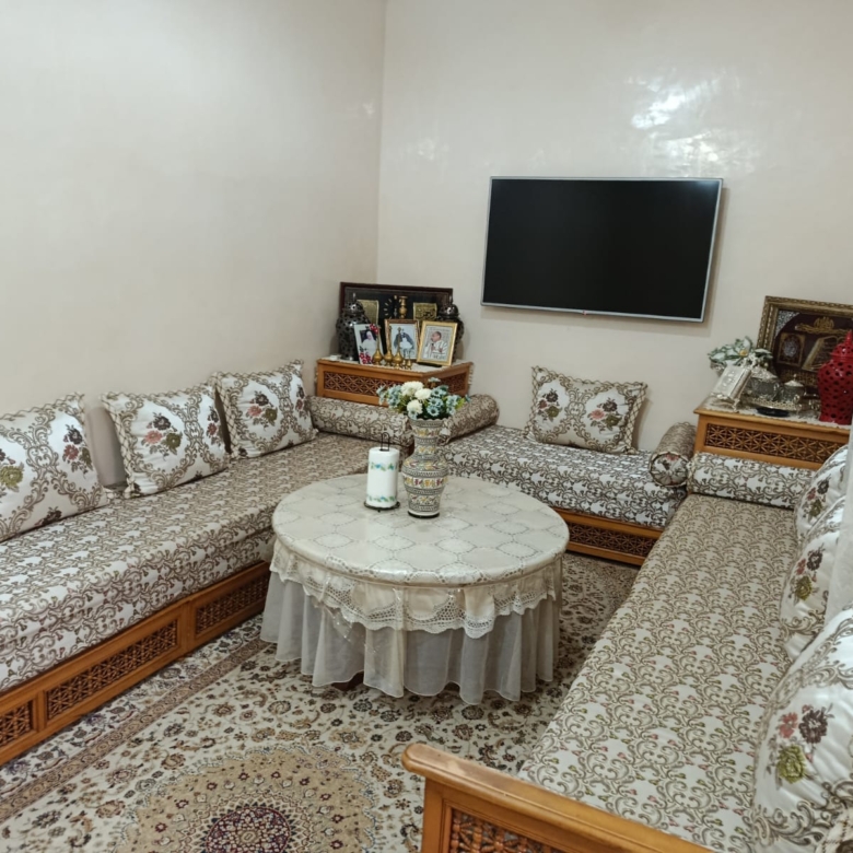 Riad 170m2 a rénové arts ghzail