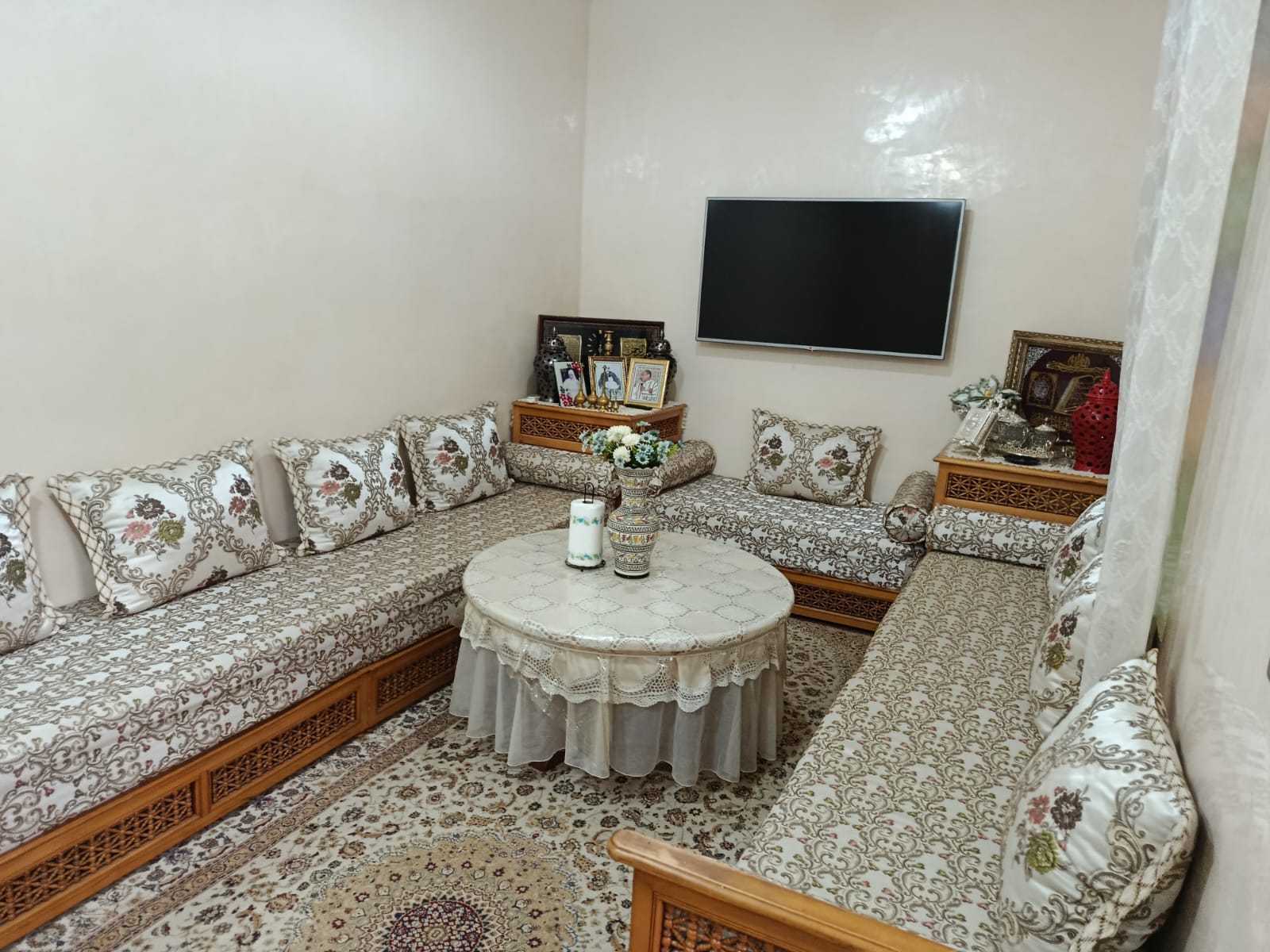 Riad 170m2 a rénové arts ghzail