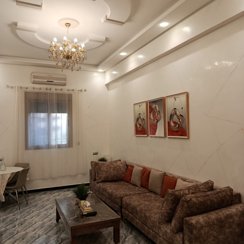 Appartement 72m2, 2 chambres, résidence sécurisé, Piscine, Route de Fez