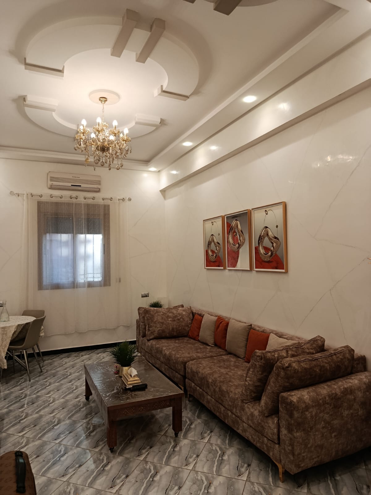 Appartement 72m2, 2 chambres, résidence sécurisé, Piscine, Route de Fez