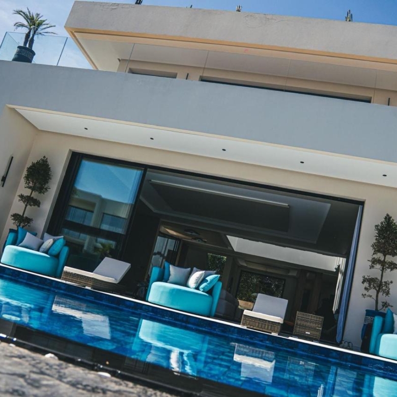 Splendide Villa 6 chambres titré avec VNA