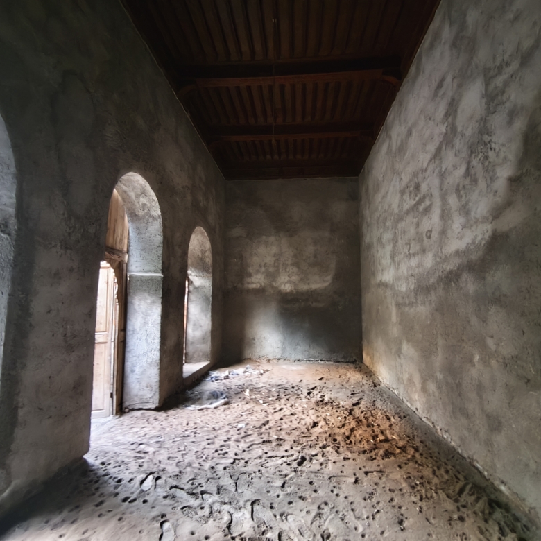 Rare ! Grand riad titré à finir sur 400m2