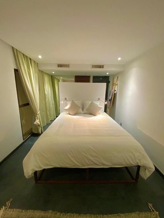 Riad à vendre – 4 Chambres Quartier Sidi Ben Slimane