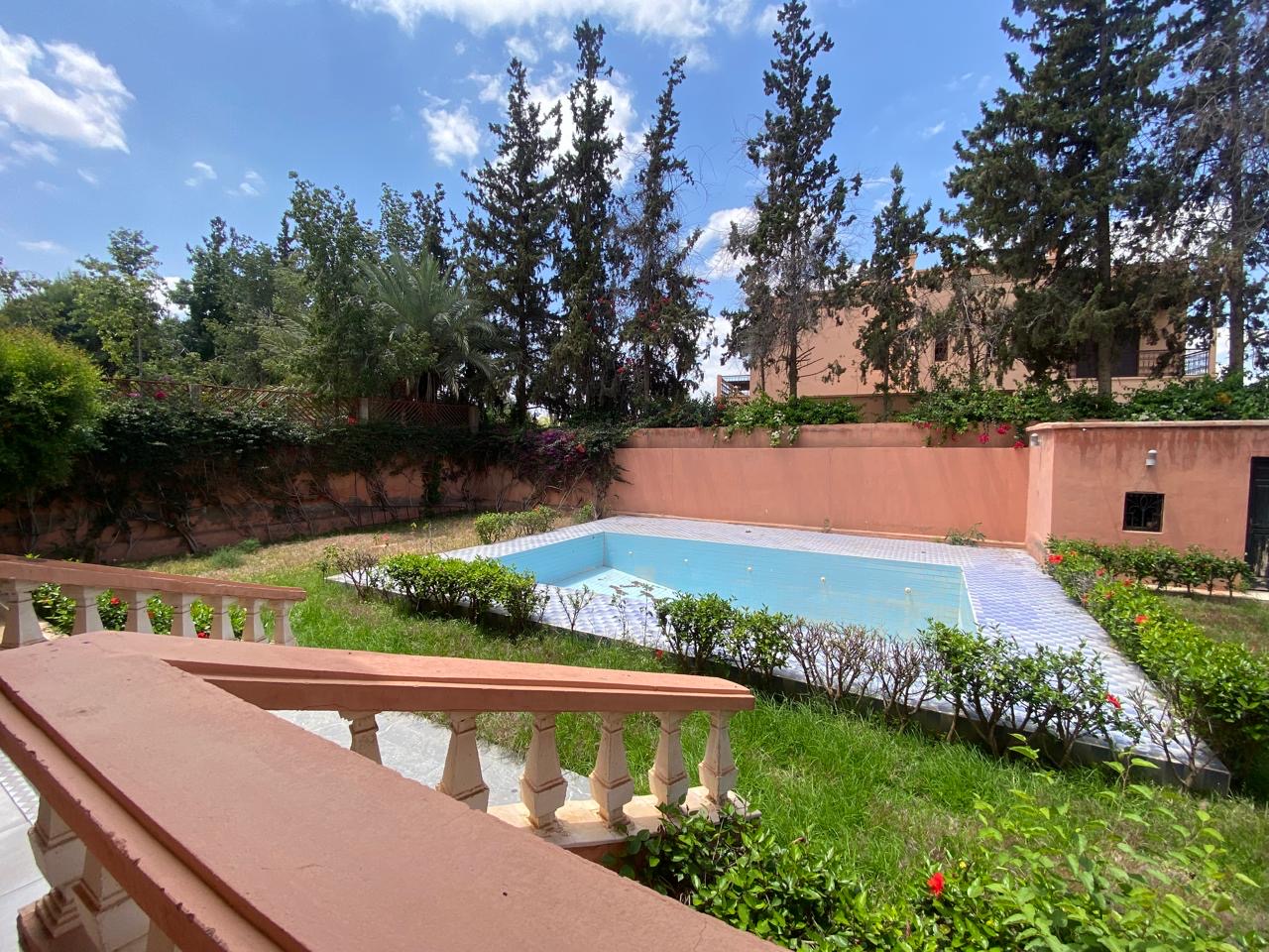 Villa Titré 550m2 à Targa