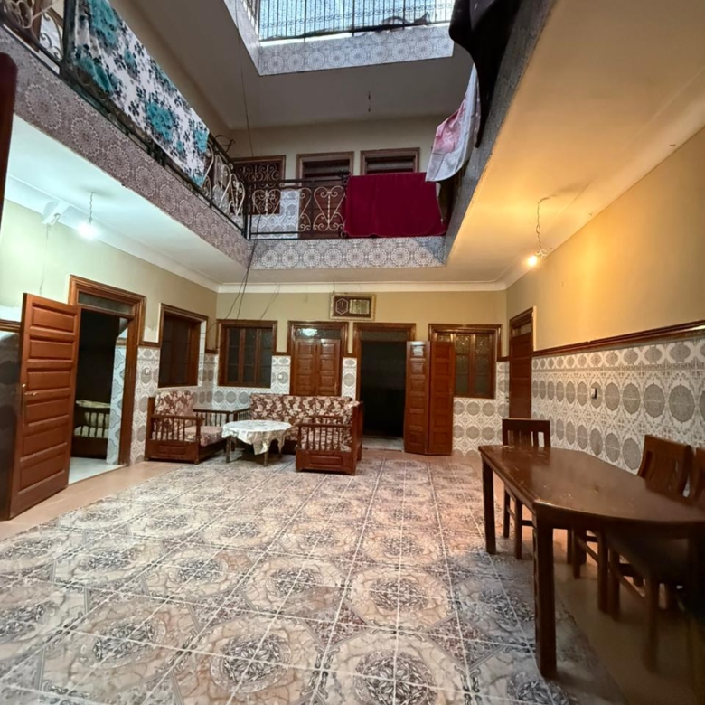 Très bon potentiel pour ce Riad Melkia Propre 160m2 – Bab Doukkala