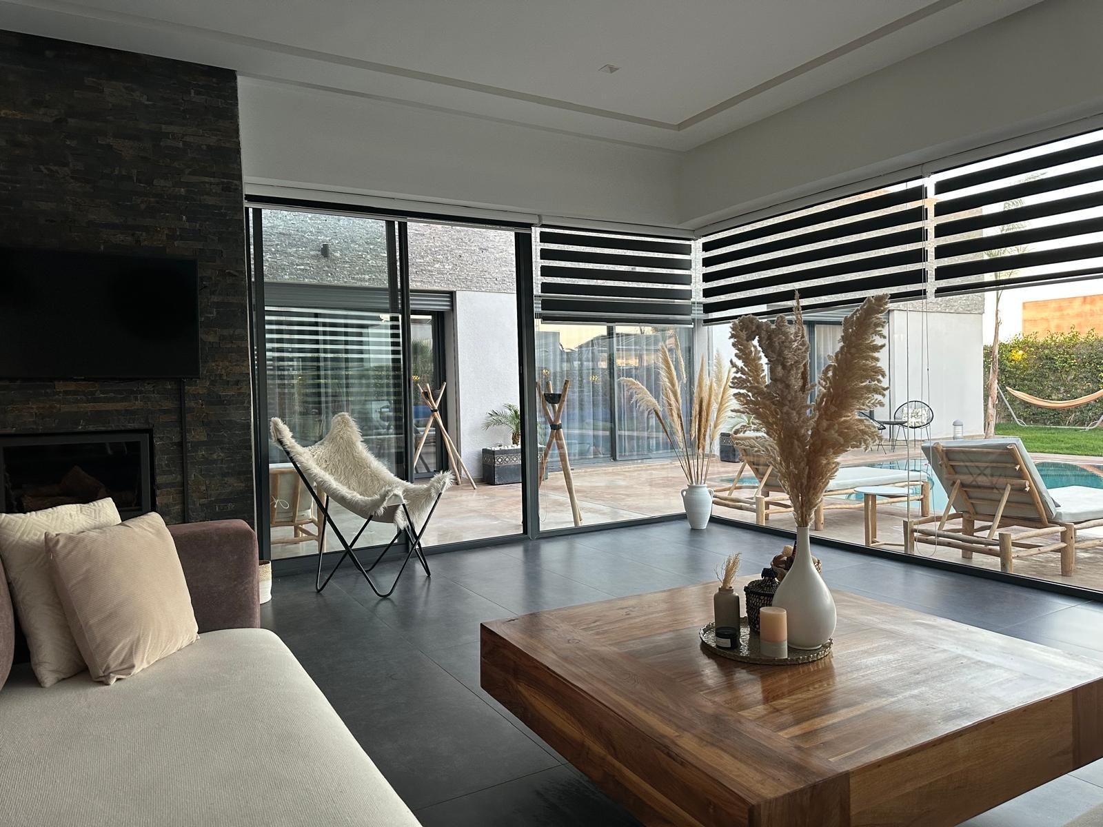 Villa 300m2- 15km Rte Ouarzazate