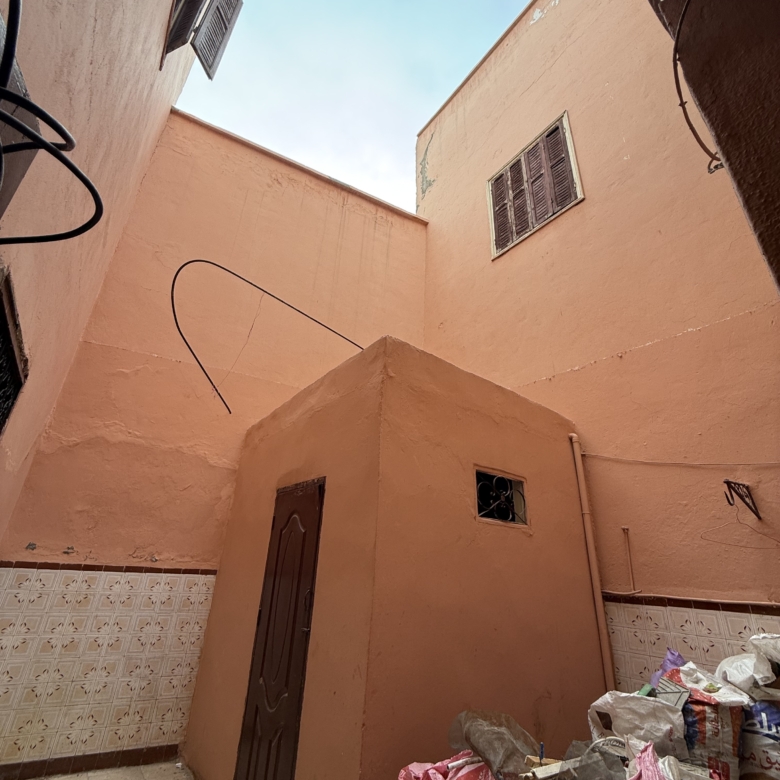 Riad Titré 120M2 – Mosquée Bab Doukalla