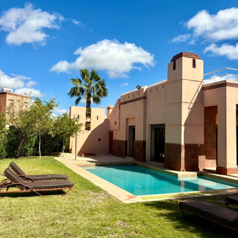 Superbe Villa avec Vue Atlas – Route de Fès (20 km)