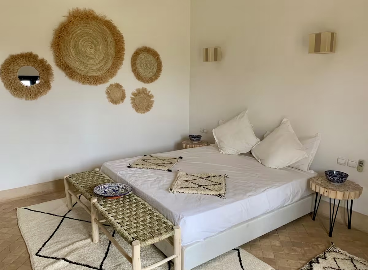 Très beau domaine de 12000 m2, villa 4 suites