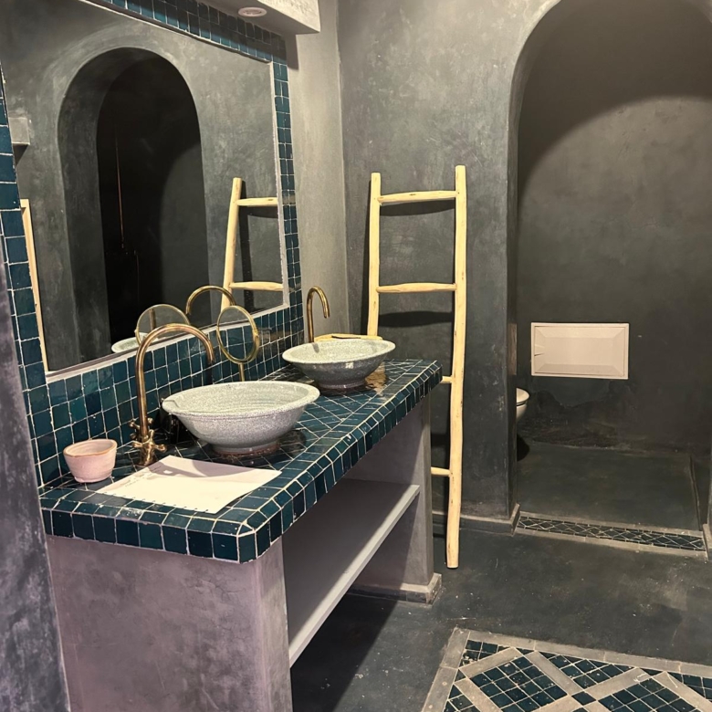 Riad titré de 160 m² au sol – Piscine chauffée – Quartier Laâgza, proche Riad Laarouss