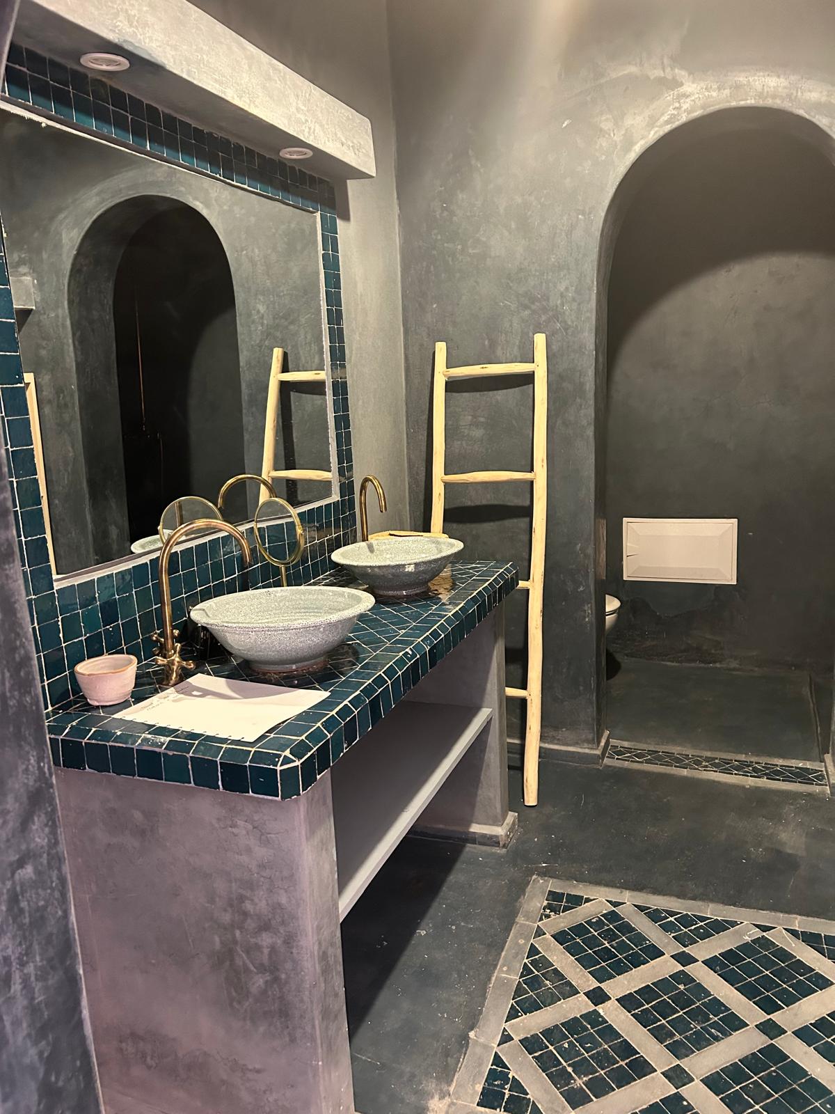 Riad titré de 160 m² au sol – Piscine chauffée – Quartier Laâgza, proche Riad Laarouss