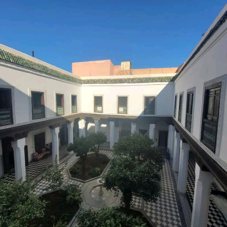 Riad 670m² 20ch Melkia à rénover – Quartier Riad Zitoun