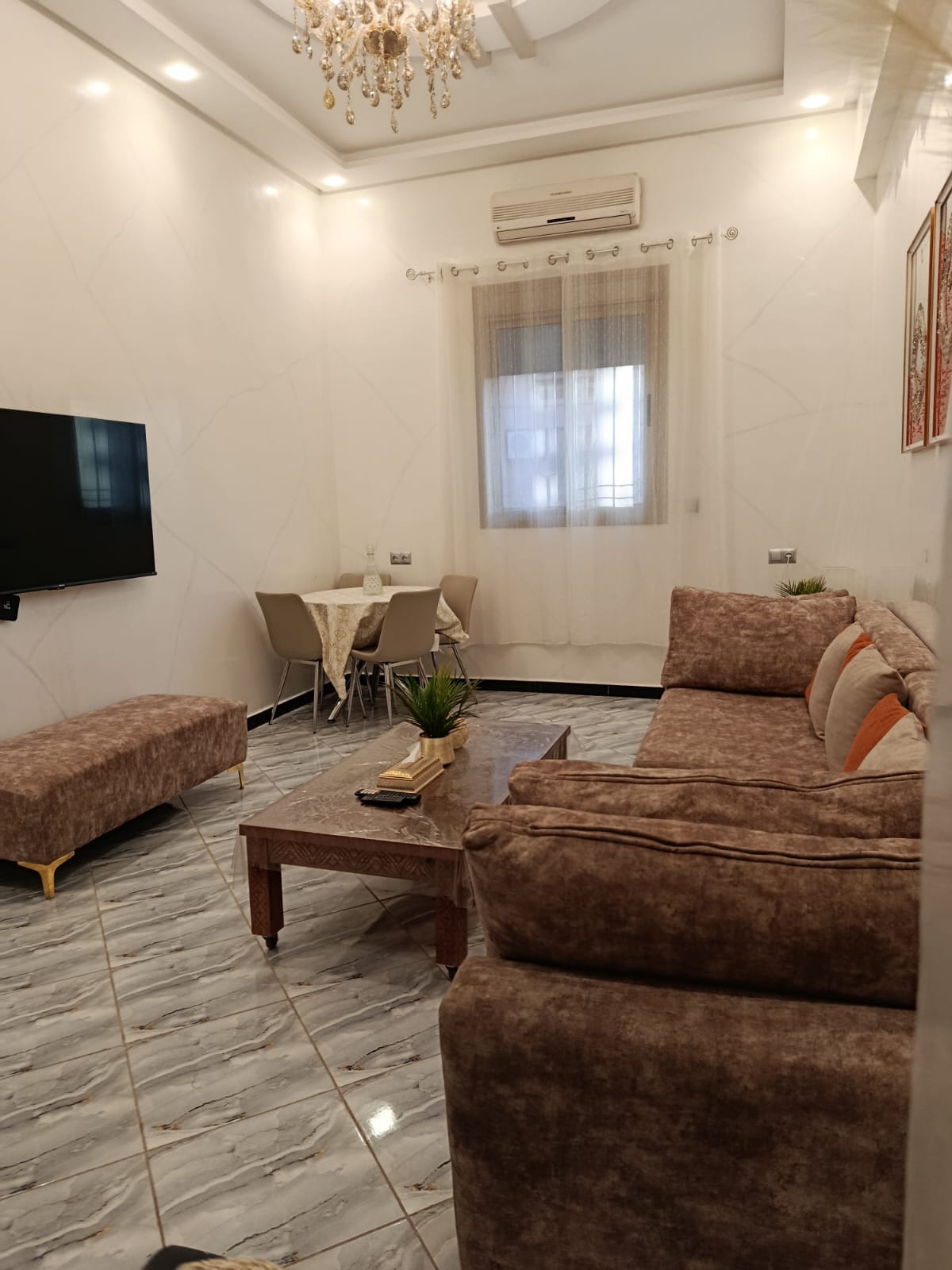 Appartement 72m2, 2 chambres, résidence sécurisé, Piscine, Route de Fez