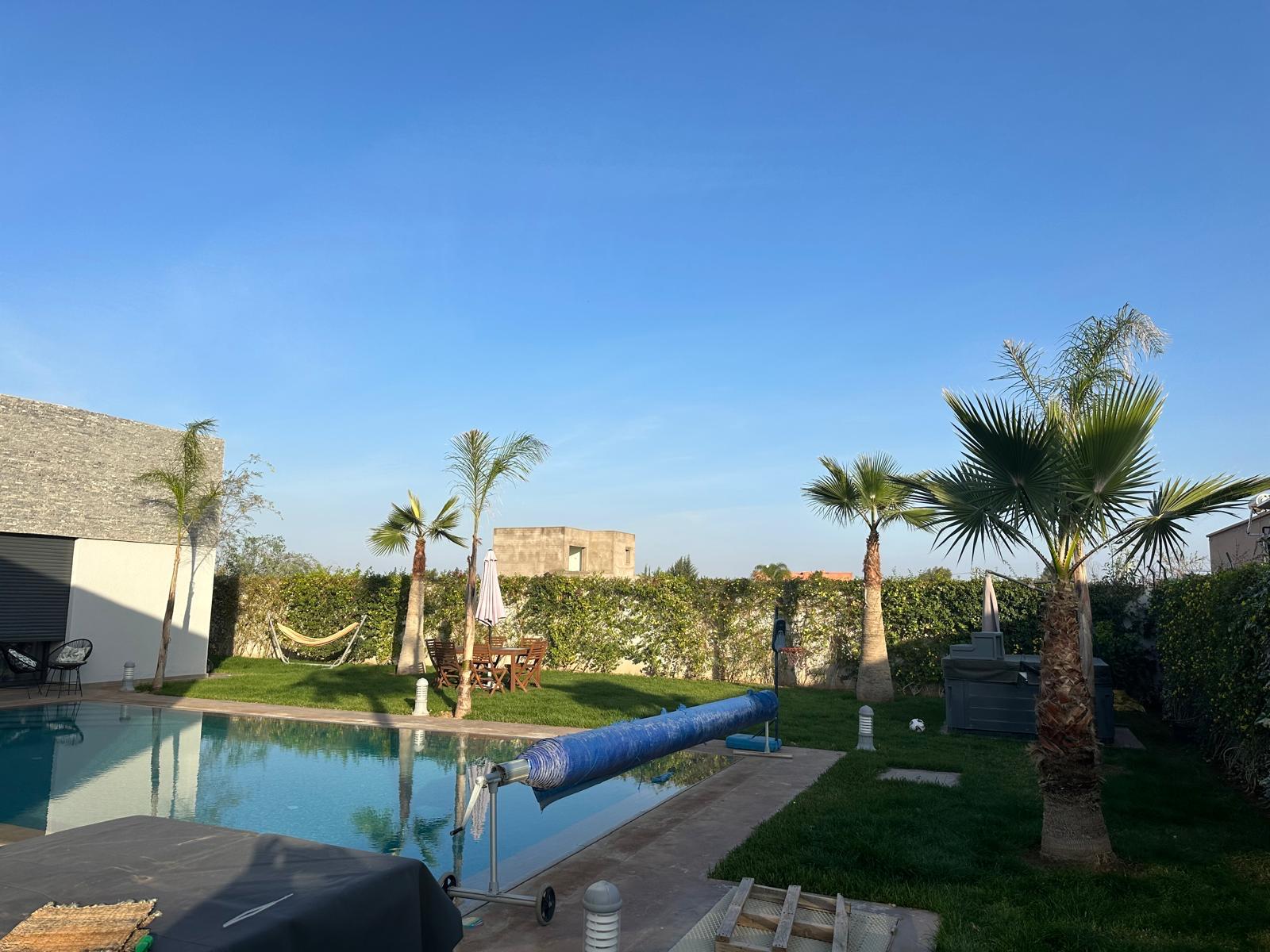 Villa 300m2- 15km Rte Ouarzazate