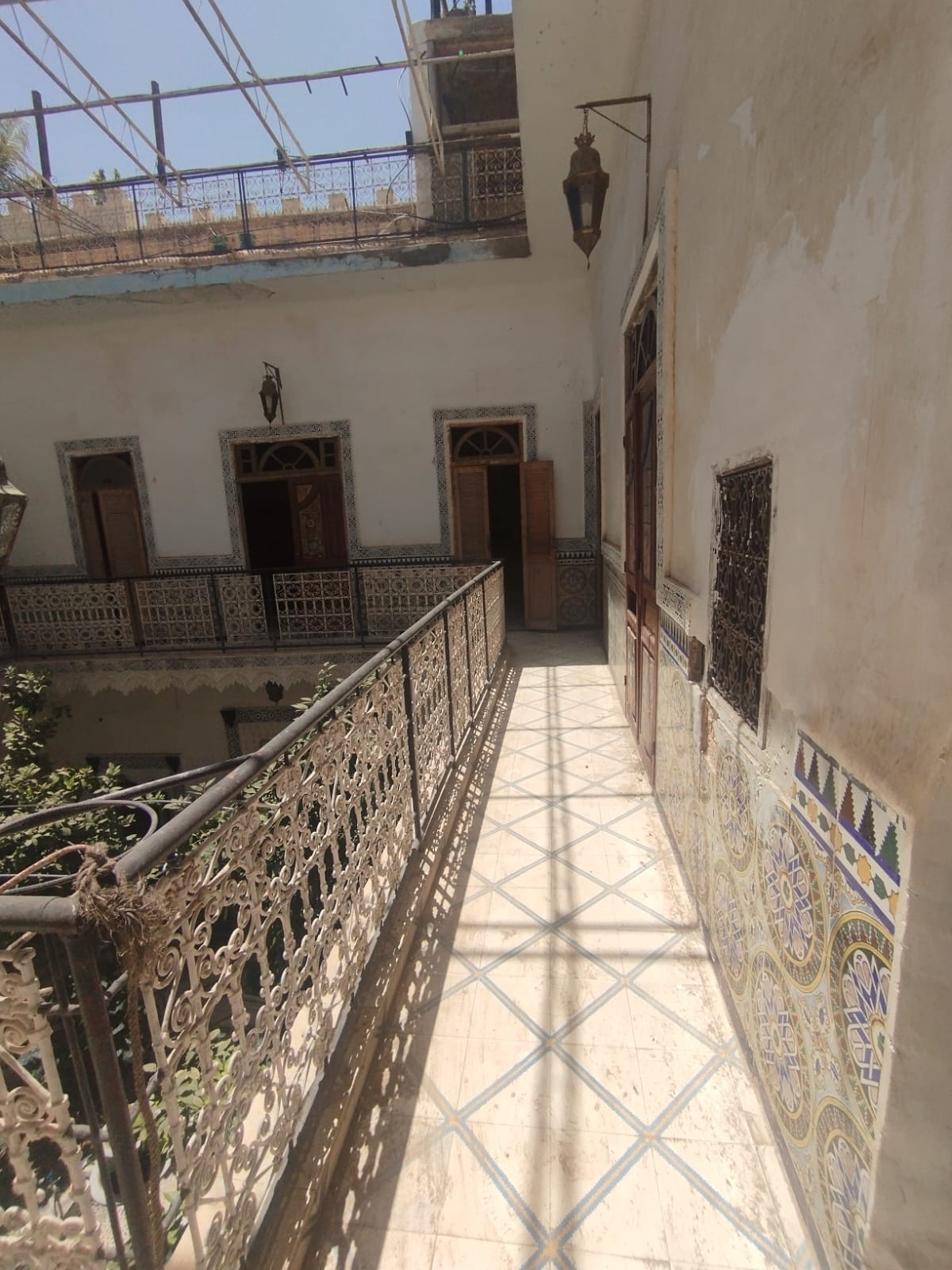 Riad 280m² Titré 8 chambres – Quartier Bahia
