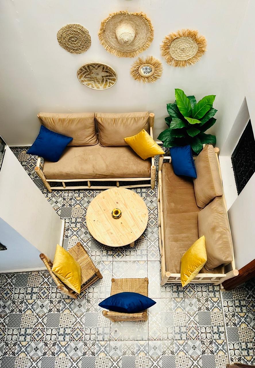 Riad 269m² Titré 13 suites – Quartier Kennaria