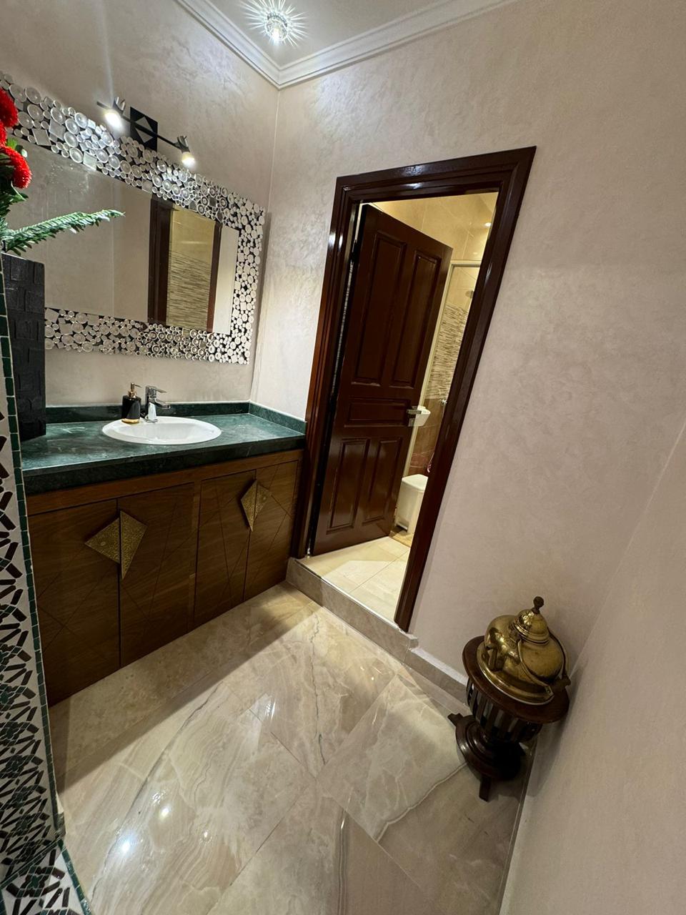 Appartement 138m² à Gueliz, titré meublé