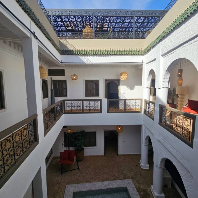 Riad rénové – 161 m² au sol – 5 chambres – Kasbah