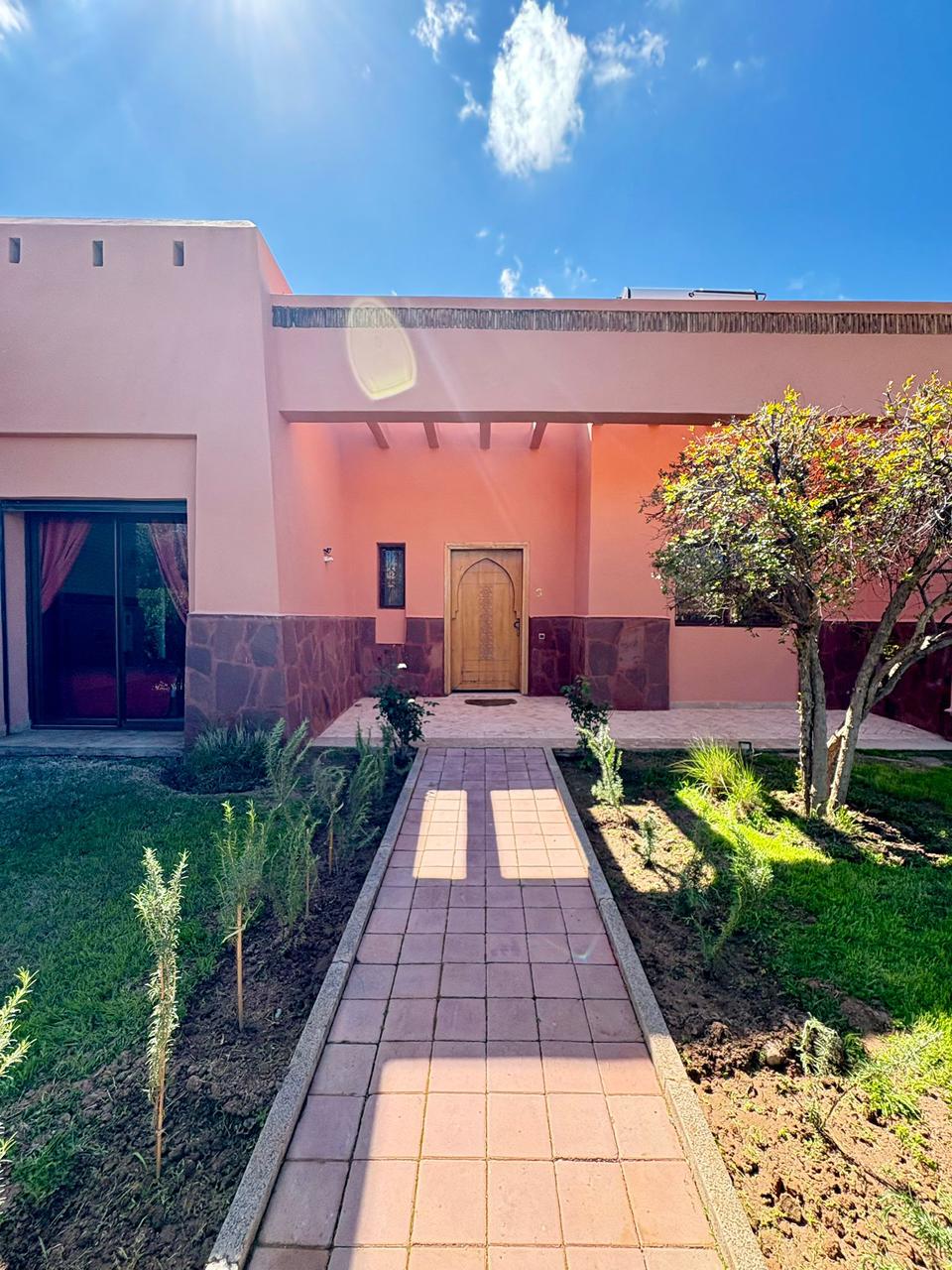 Superbe Villa avec Vue Atlas – Route de Fès (20 km)