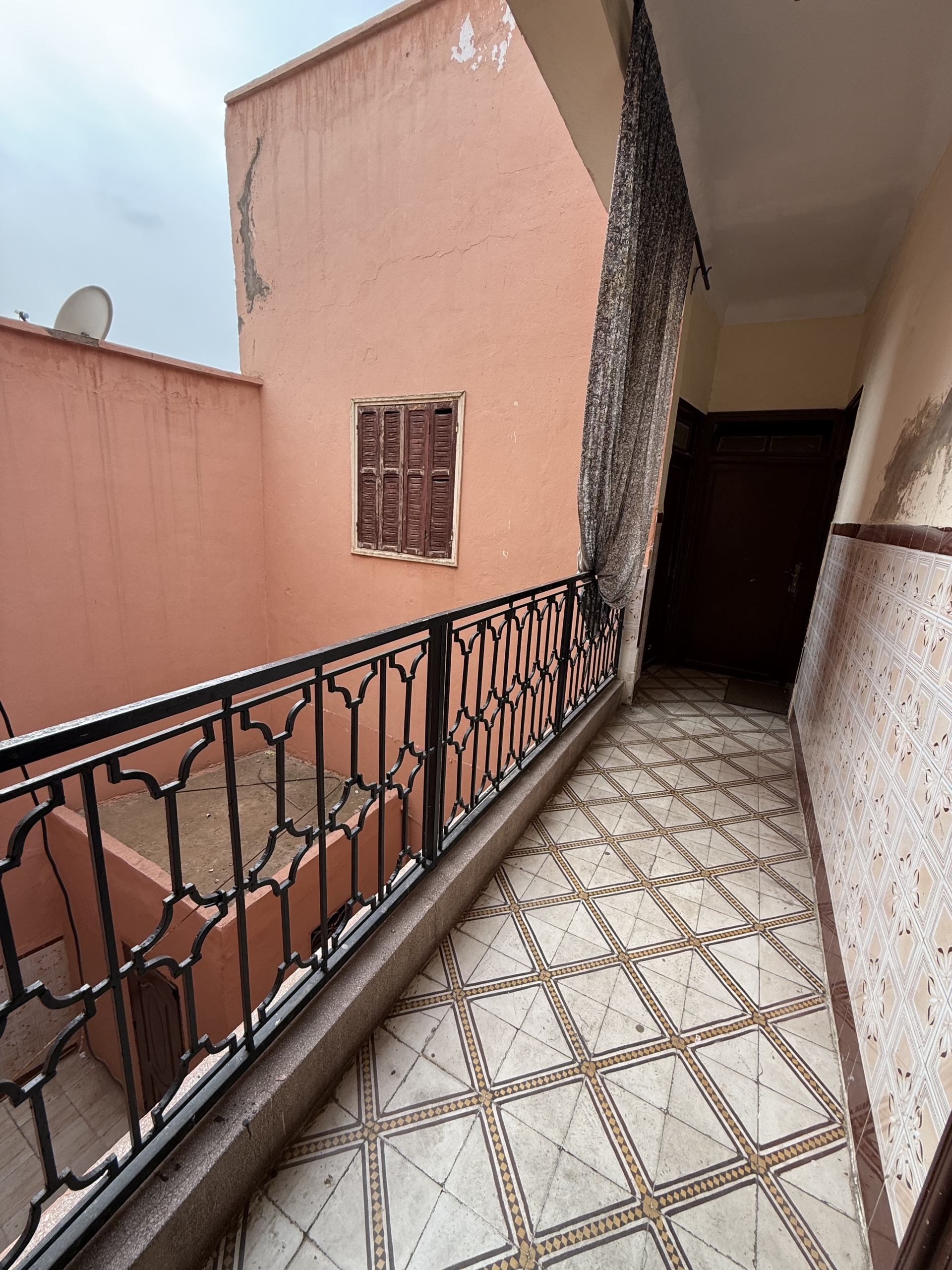 Riad Titré 120M2 – Mosquée Bab Doukalla