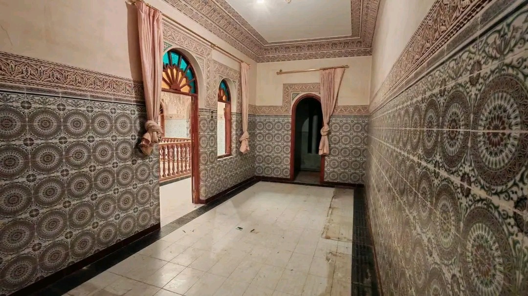 Riad authentique 240m2, titre à Riad Zitoun