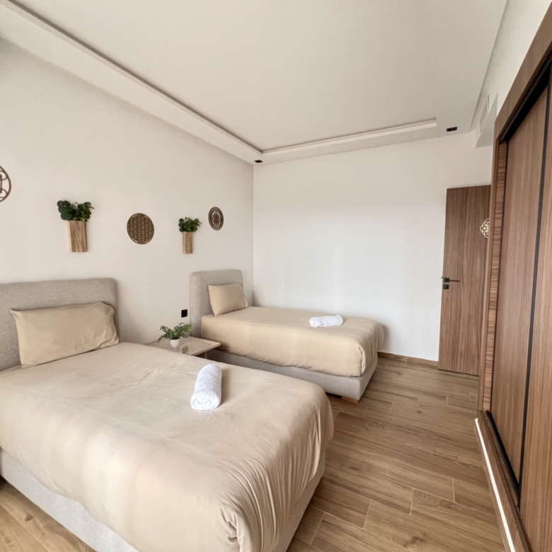 Très bel appartement, trois chambres neuf