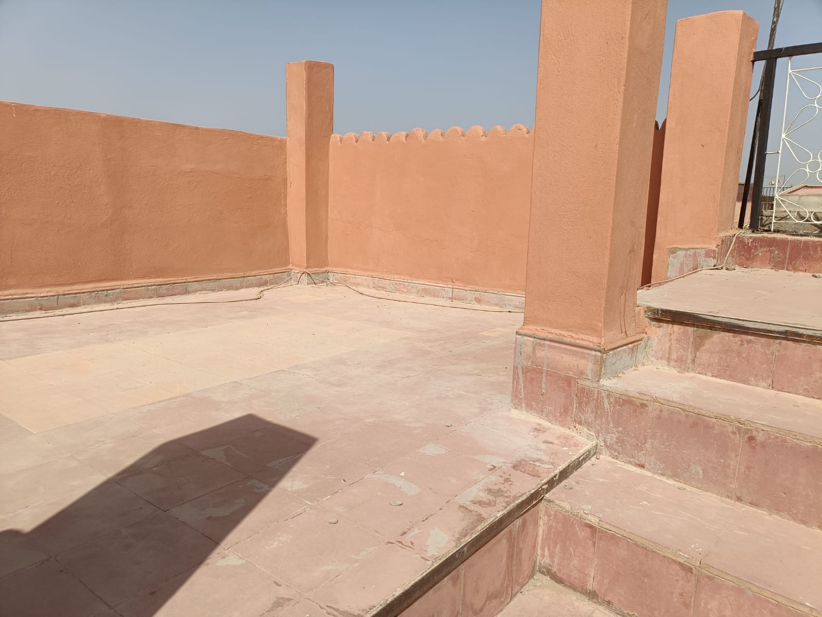 Riad 269m² Titré 13 suites – Quartier Kennaria