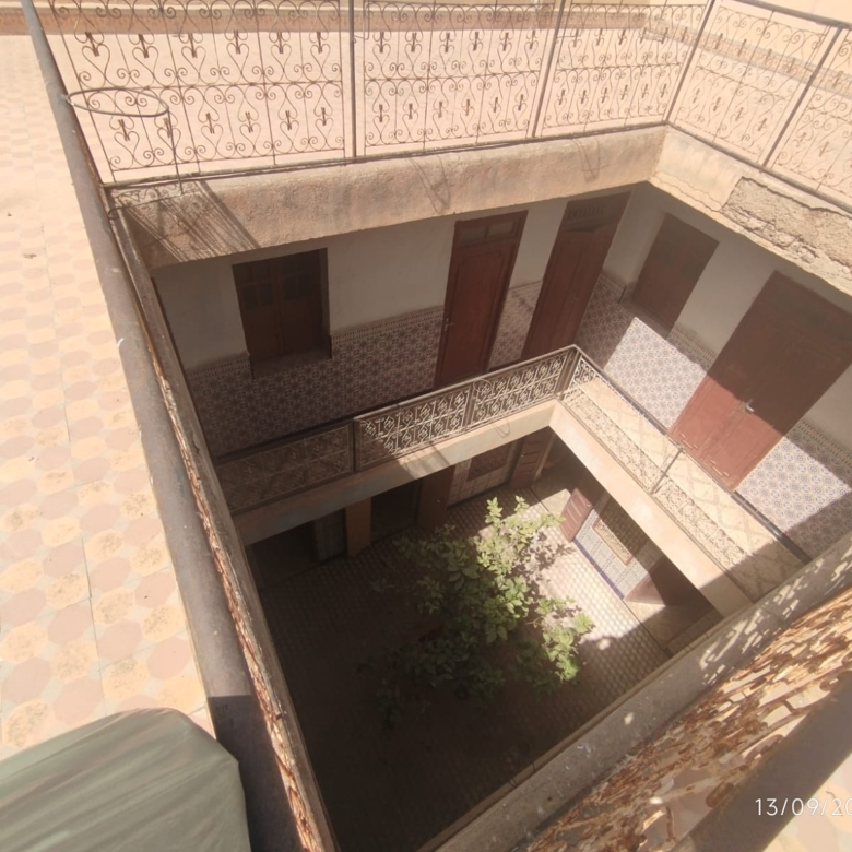Riad 123m² Melkia à rénover – Quartier Kasbah