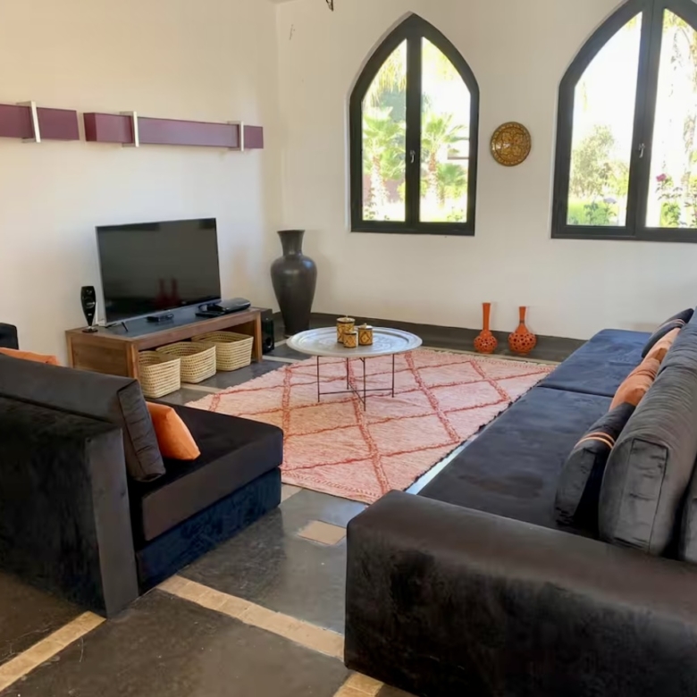 Très beau domaine de 12000 m2, villa 4 suites