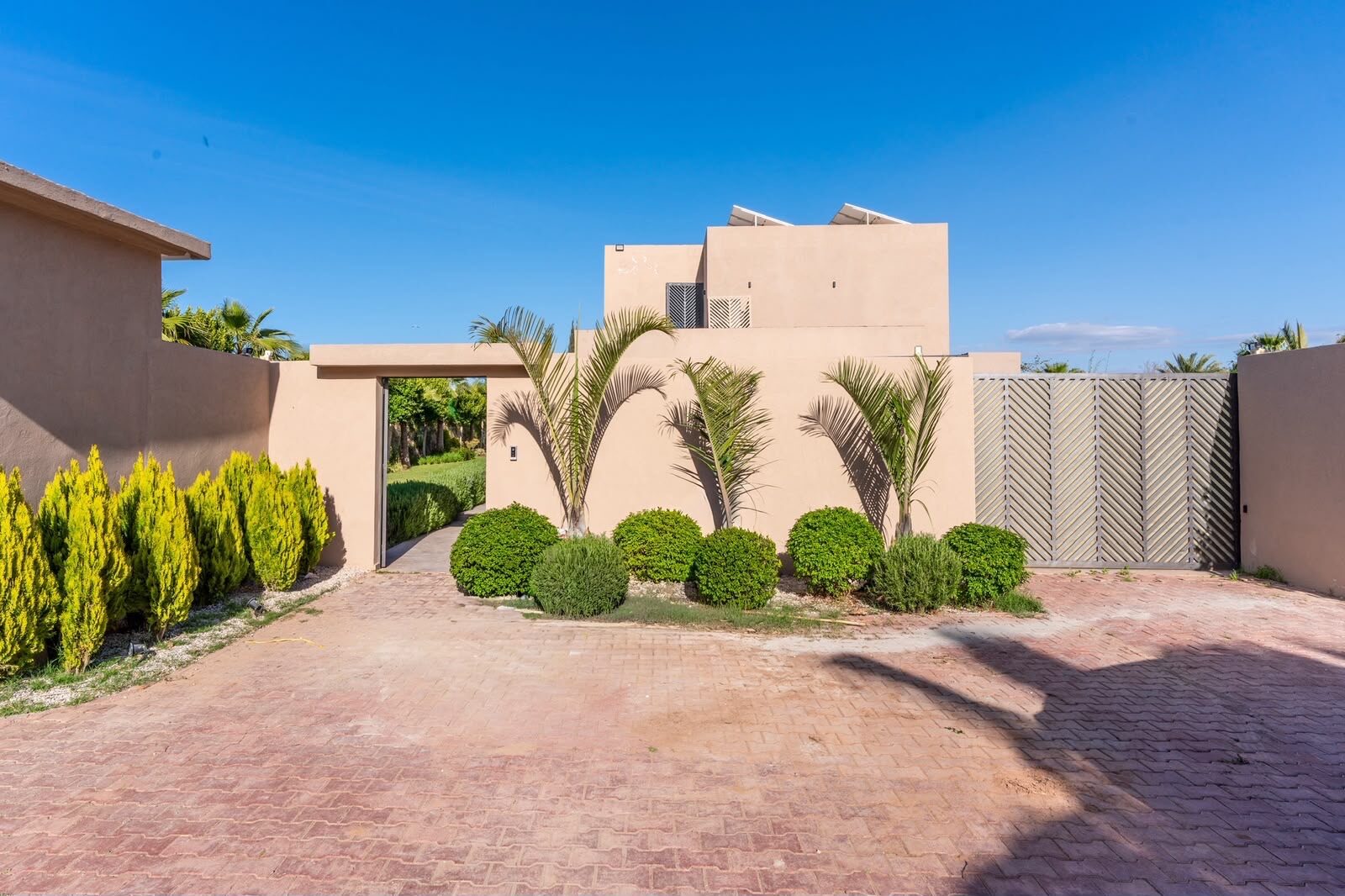 Villa haut standing – 400m² à Route d’Ourika