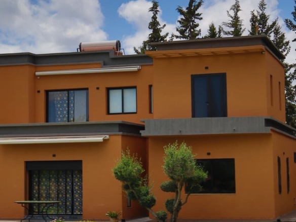Villa contemporain – 380m² à Route d’Ourika