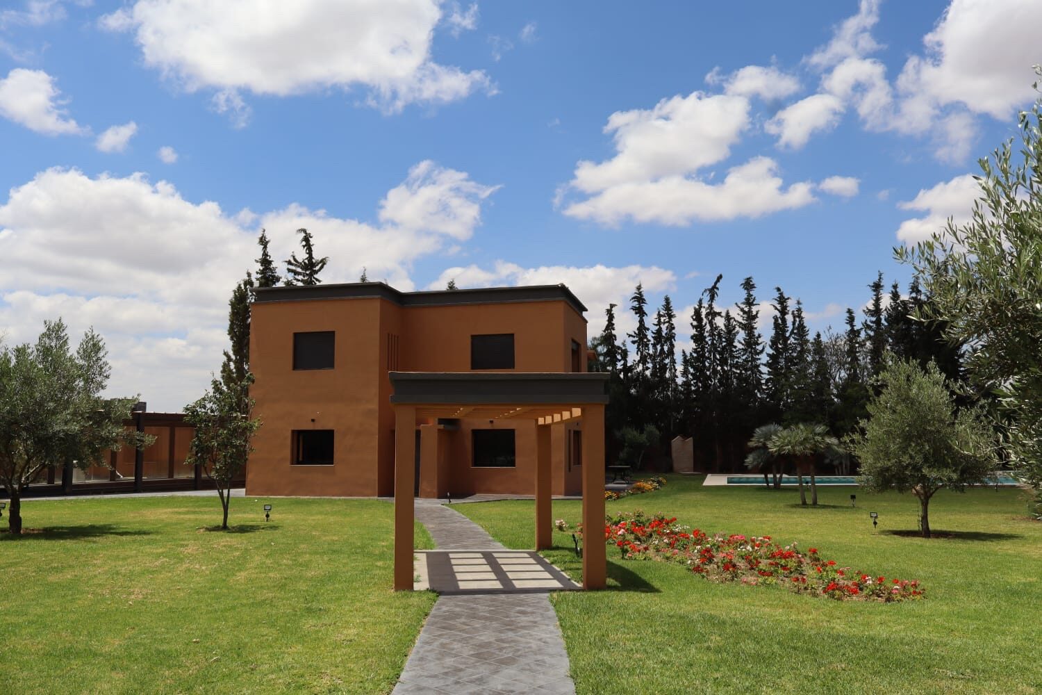 Villa contemporain – 380m² à Route d’Ourika