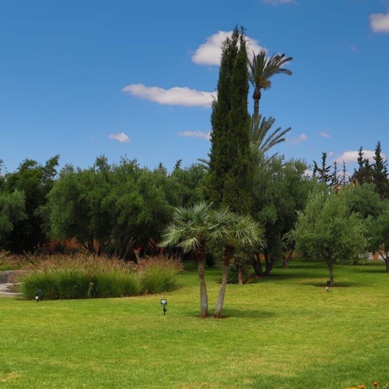 Villa contemporain – 380m² à Route d’Ourika