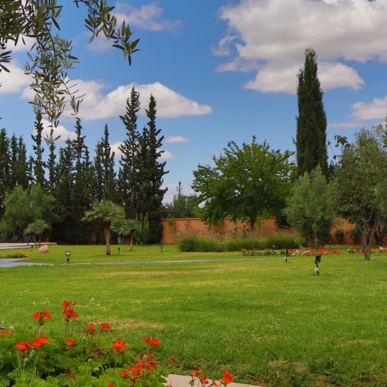 Villa contemporain – 380m² à Route d’Ourika