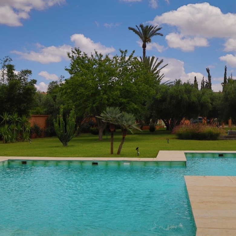 Villa contemporain – 380m² à Route d’Ourika