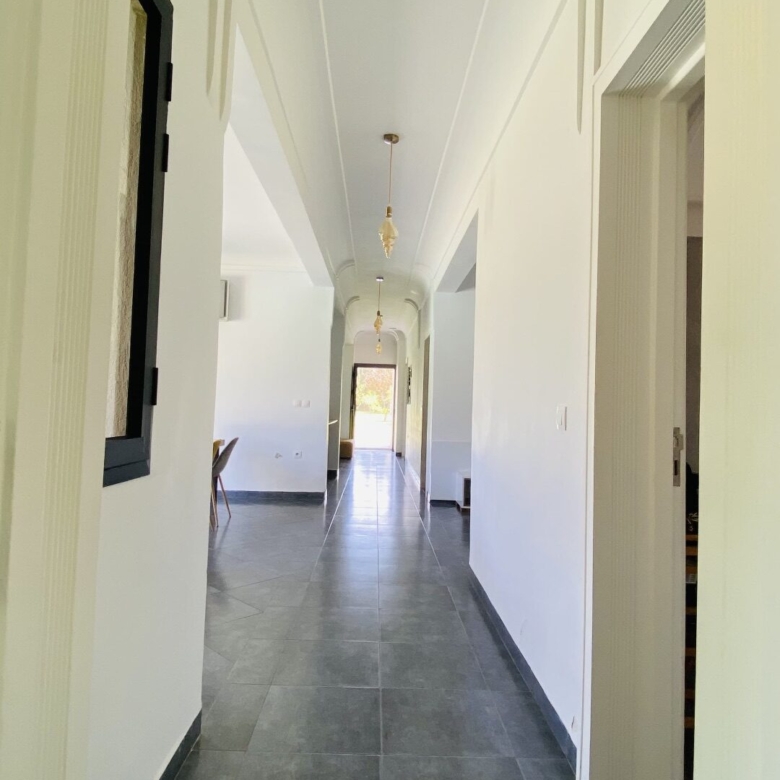 Villa contemporain – 380m² à Route d’Ourika