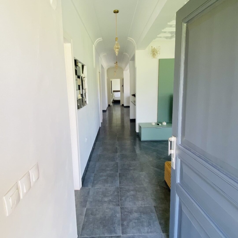Villa contemporain – 380m² à Route d’Ourika