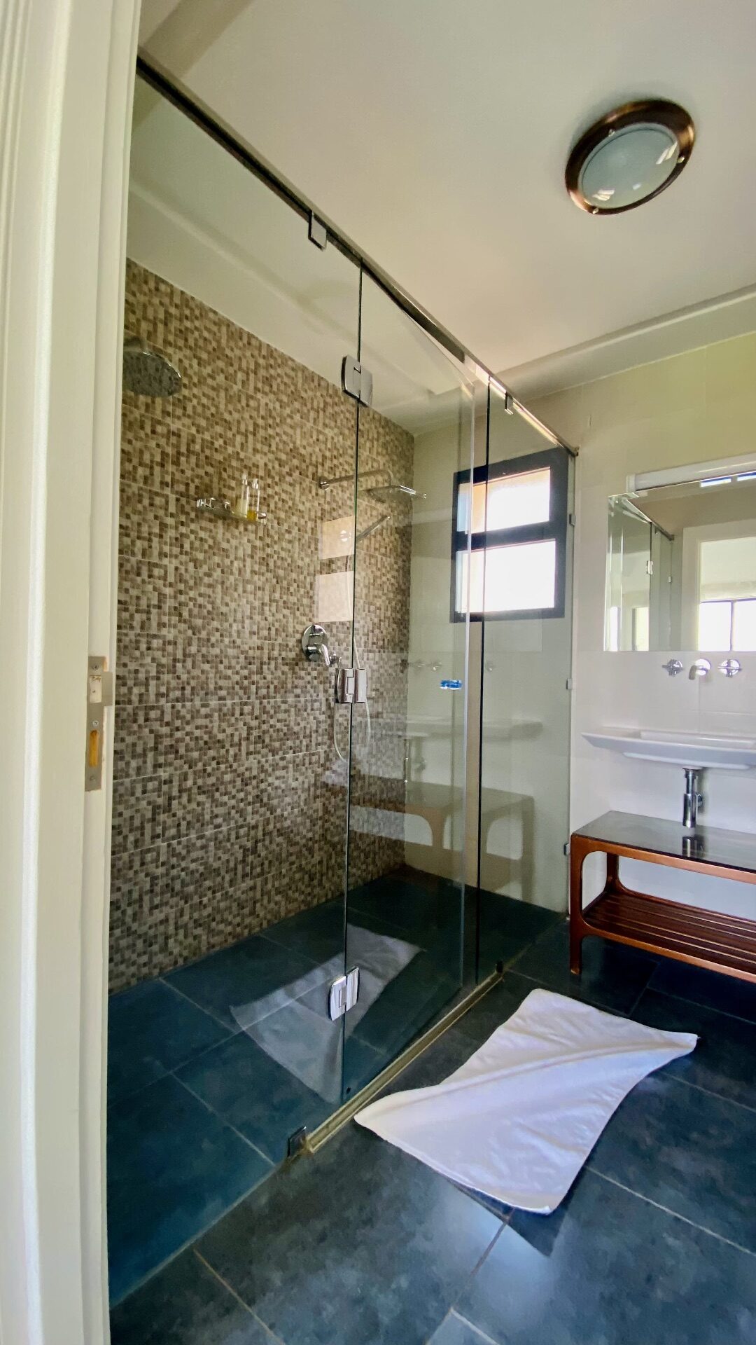 Villa contemporain – 380m² à Route d’Ourika